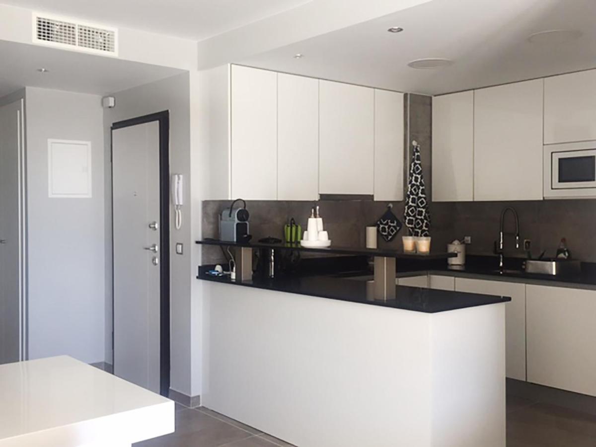 Infinity Luxury Sea View Apartment With Private Garden Arenales del Sol Exteriér fotografie